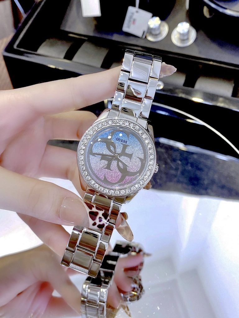 Đồng hồ Guess nữ giá rẻ