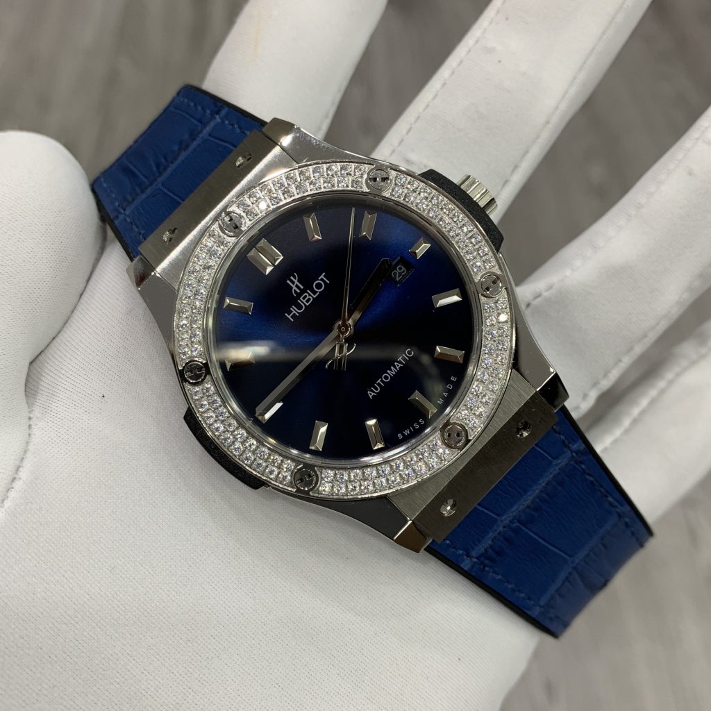 Đồng hồ Hublot nữ màu xanh