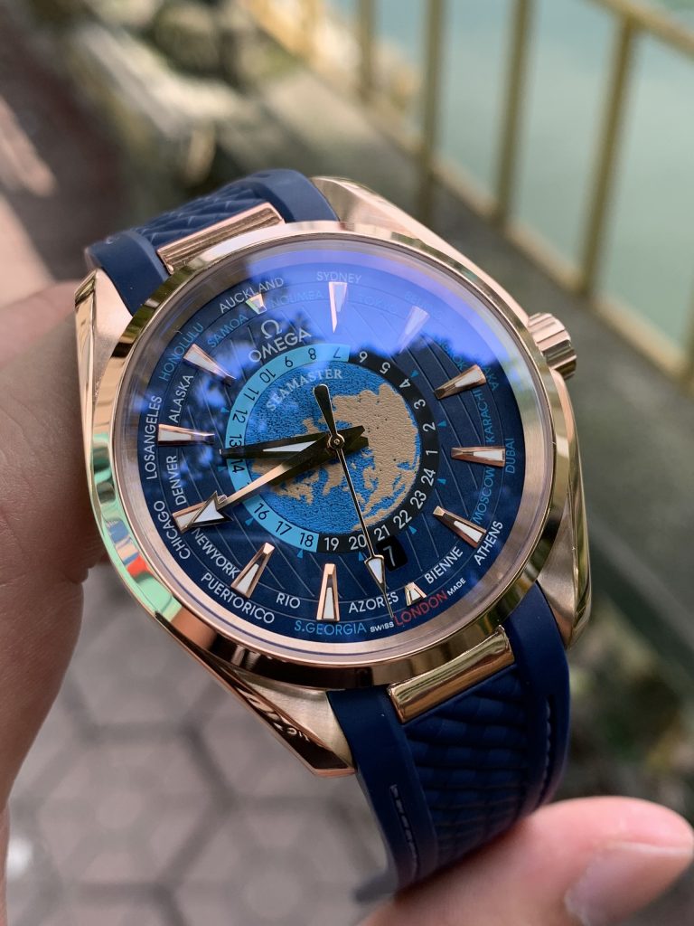 Đồng hồ Omega Automatic