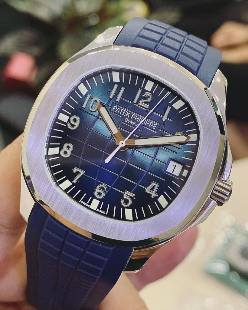 Đồng hồ Patek Philippe Nautilus