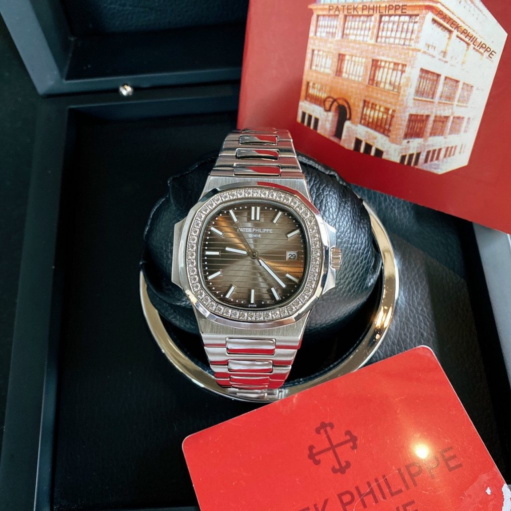 Đồng hồ Patek Philippe nam dây kim loại