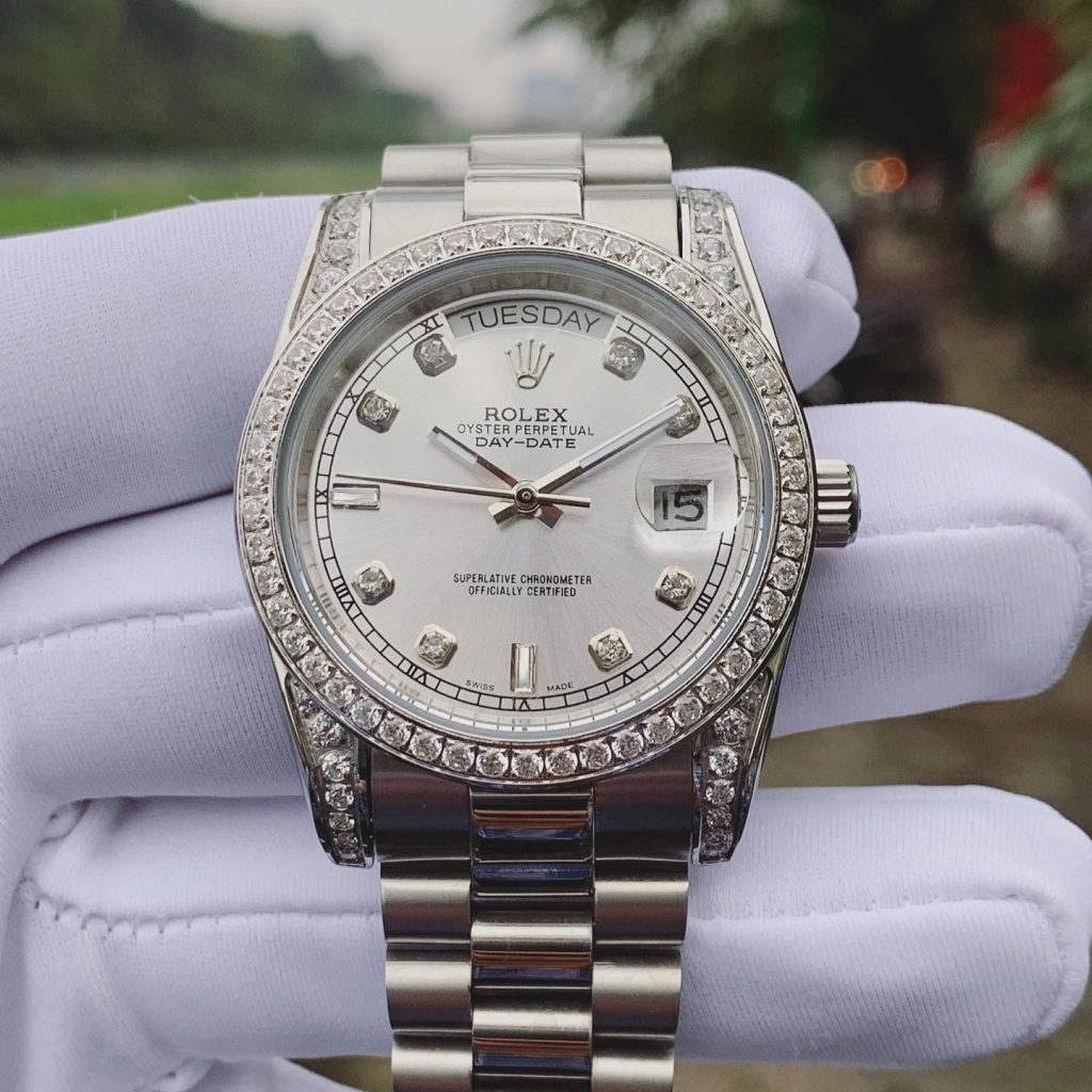Đồng hồ Rolex nam dây kim loại