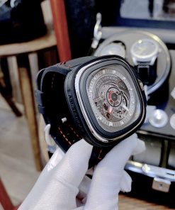 Đồng hồ SevenFriday automatic