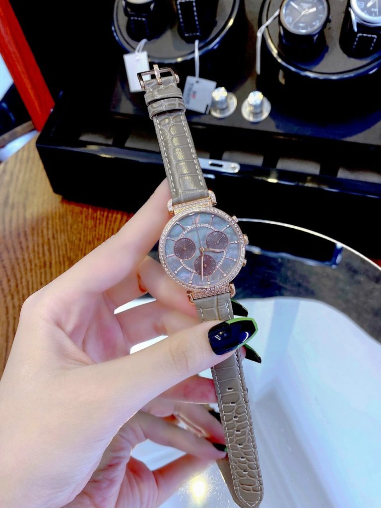Đồng hồ Swarovski
