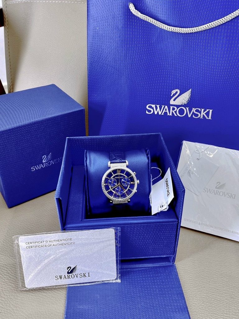 Đồng hồ Swarovski nữ mặt tròn