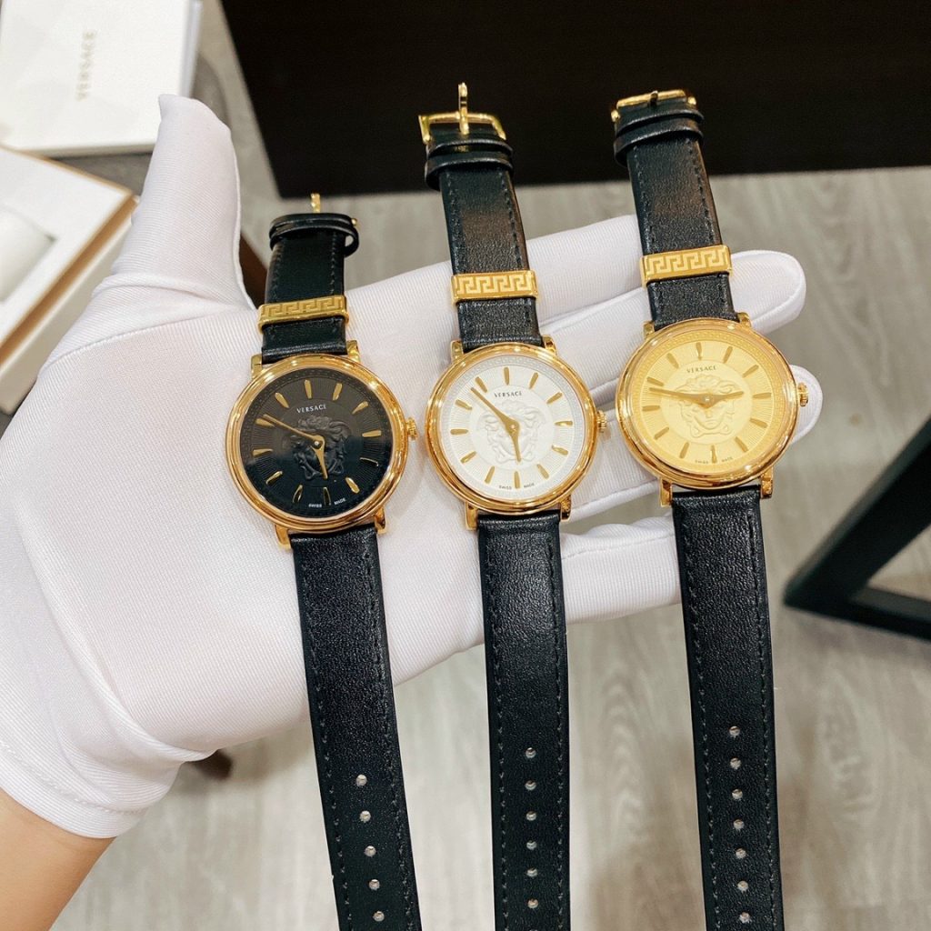 Đồng hồ Versace