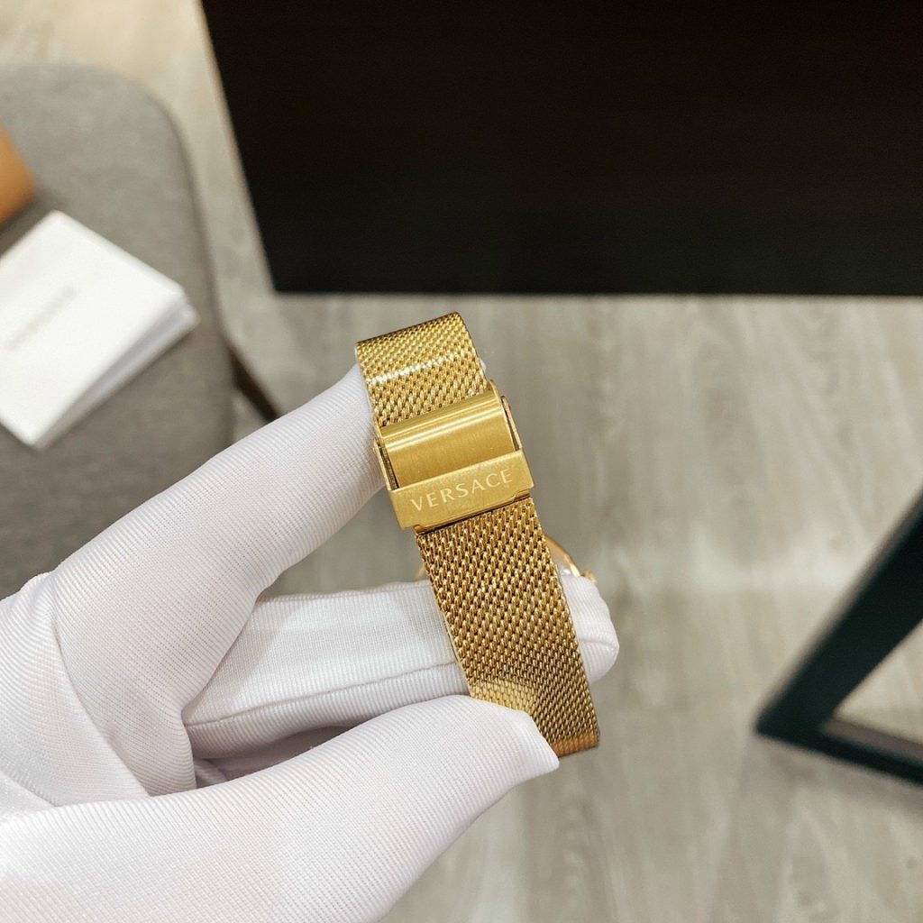 Đồng hồ Versace nữ super fake