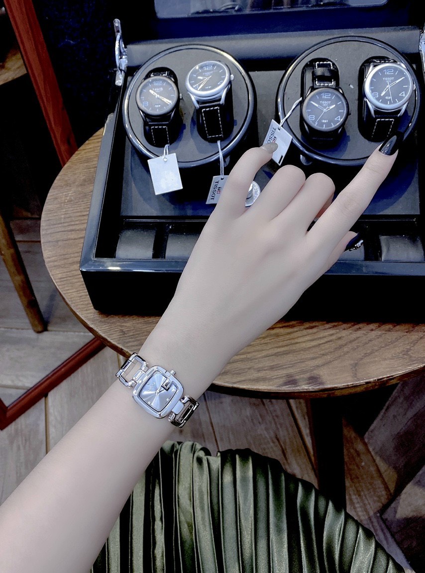 Đồng hồ nữ Gucci Đồng hồ nữ Gucci
