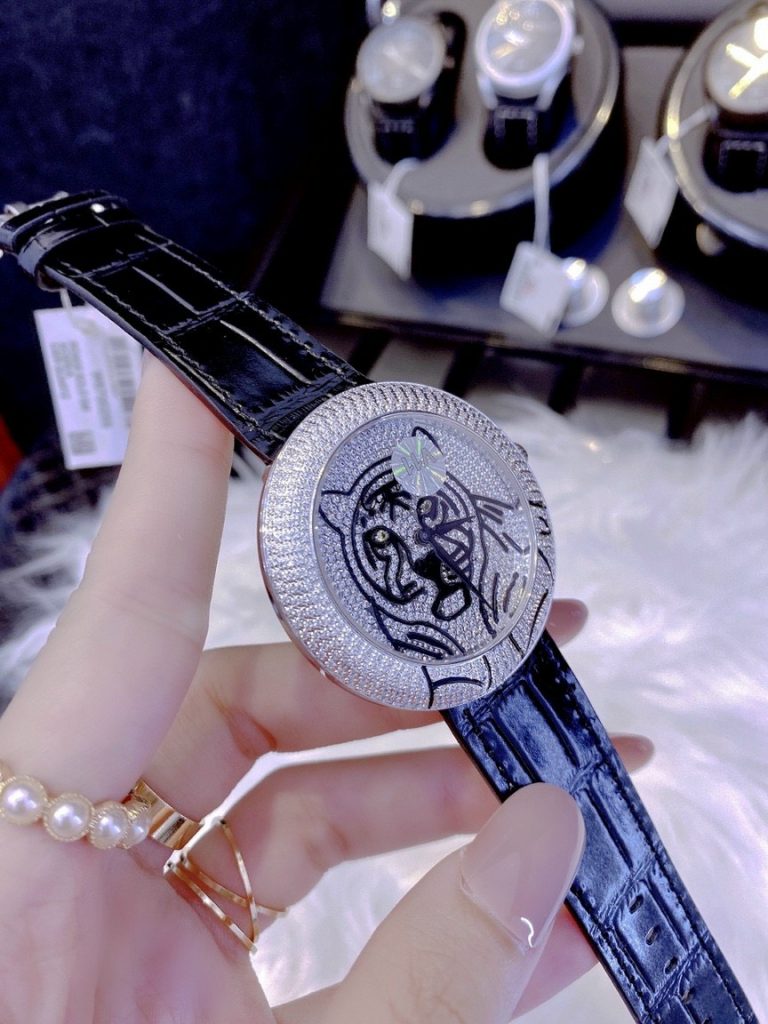 Đồng hồ Cartier super fake 11