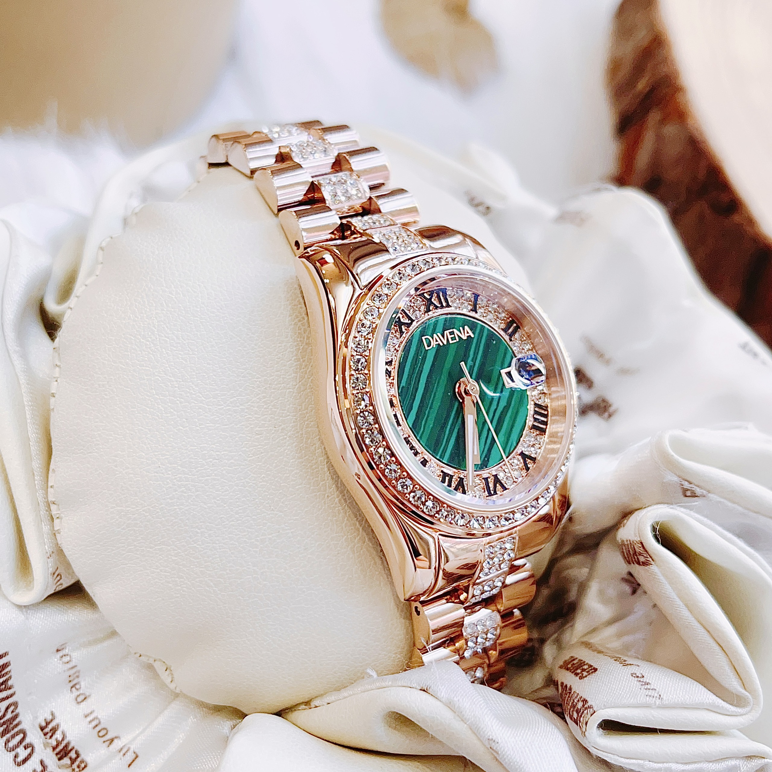 Đồng hồ Davena Austria