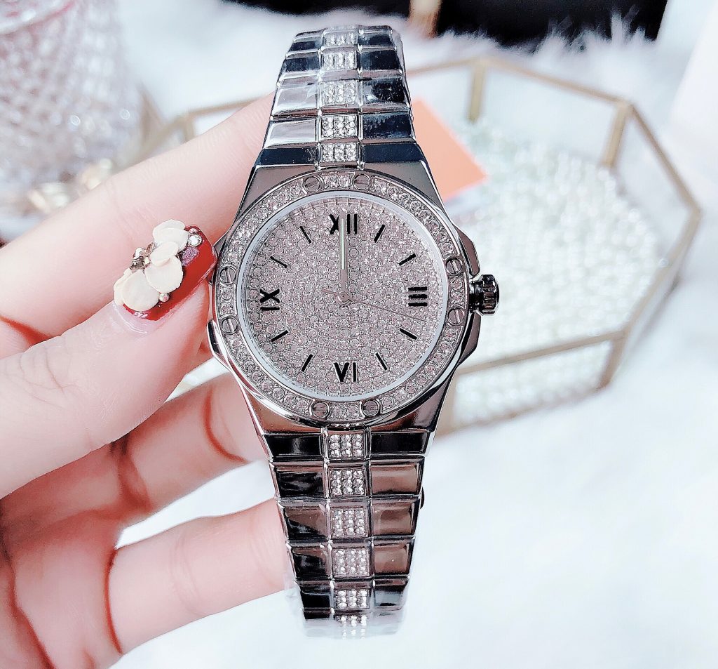 Đồng hồ Davena nữ dây kim loại