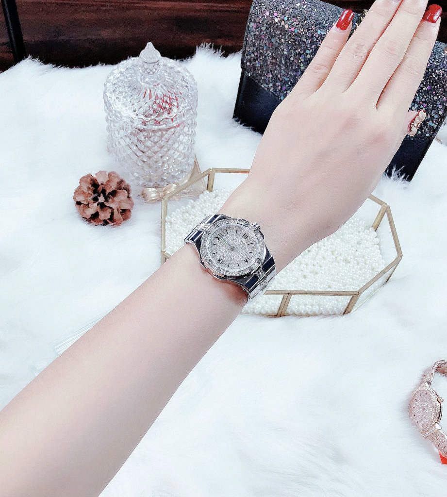 Đồng hồ Davena nữ đính đá