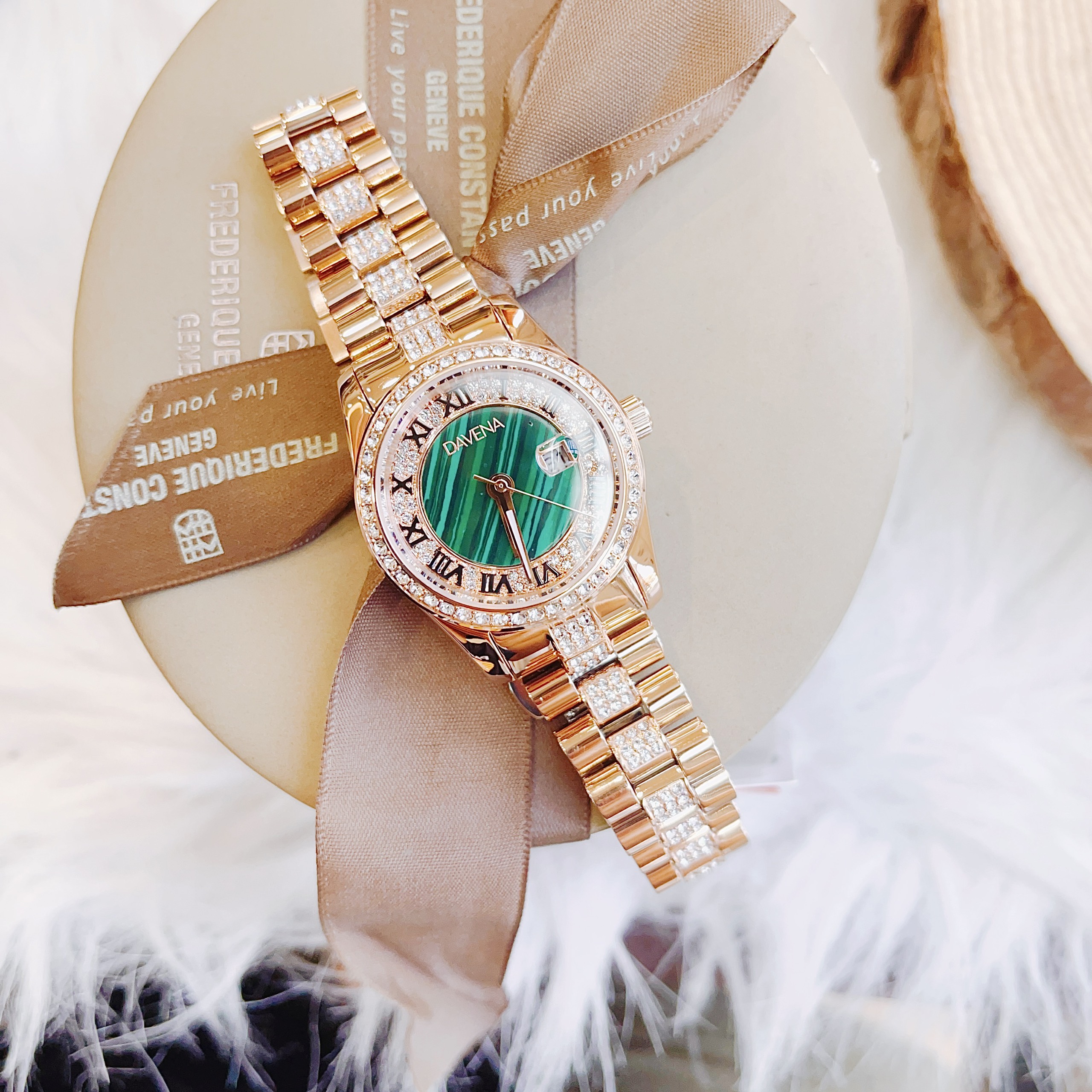 Đồng hồ Davena nữ đính đá Đồng hồ Davena nữ đính đá