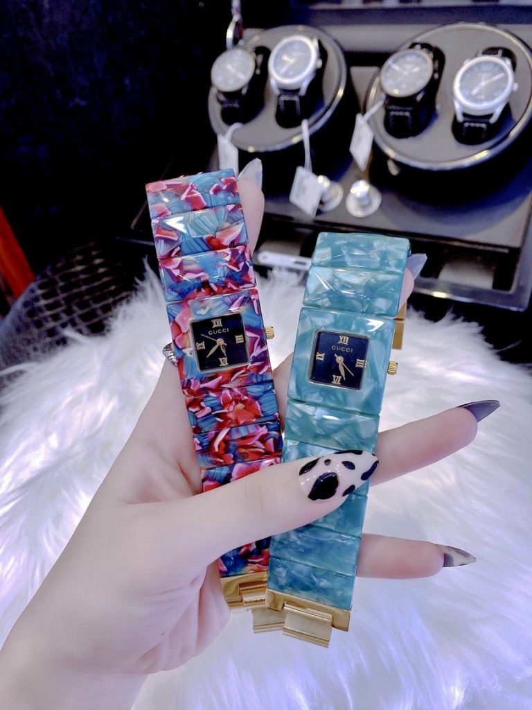 Đồng hồ Gucci