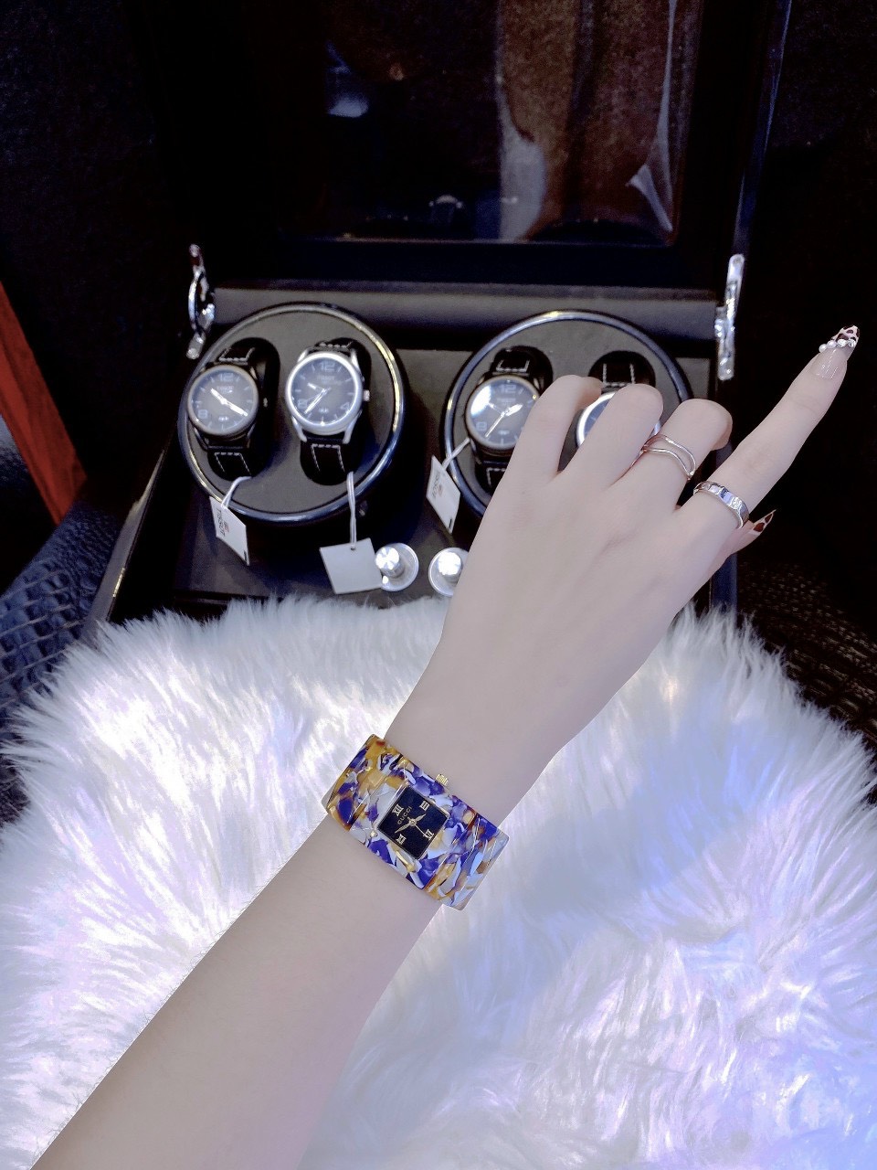 Đồng hồ Gucci nữ super fake Đồng hồ Gucci nữ super fake