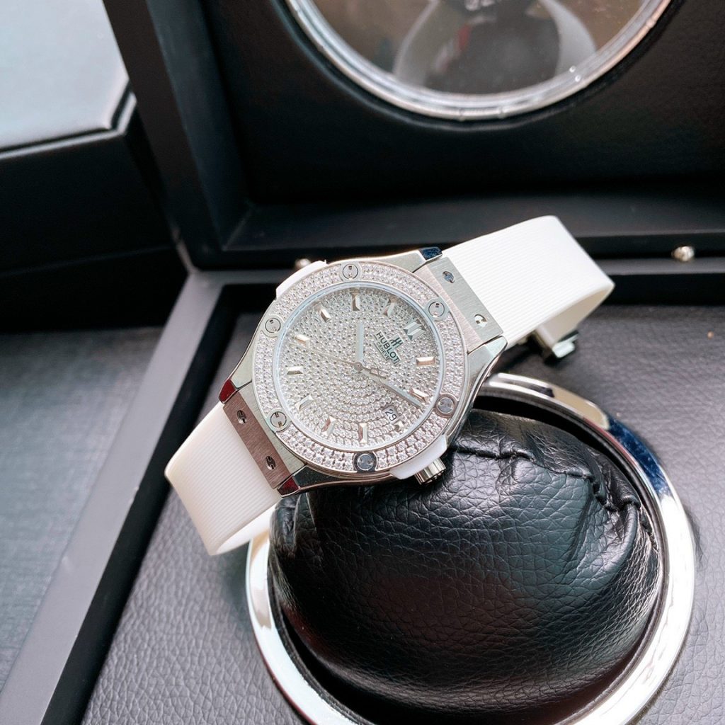 Đồng hồ Hublot nữ đính đá