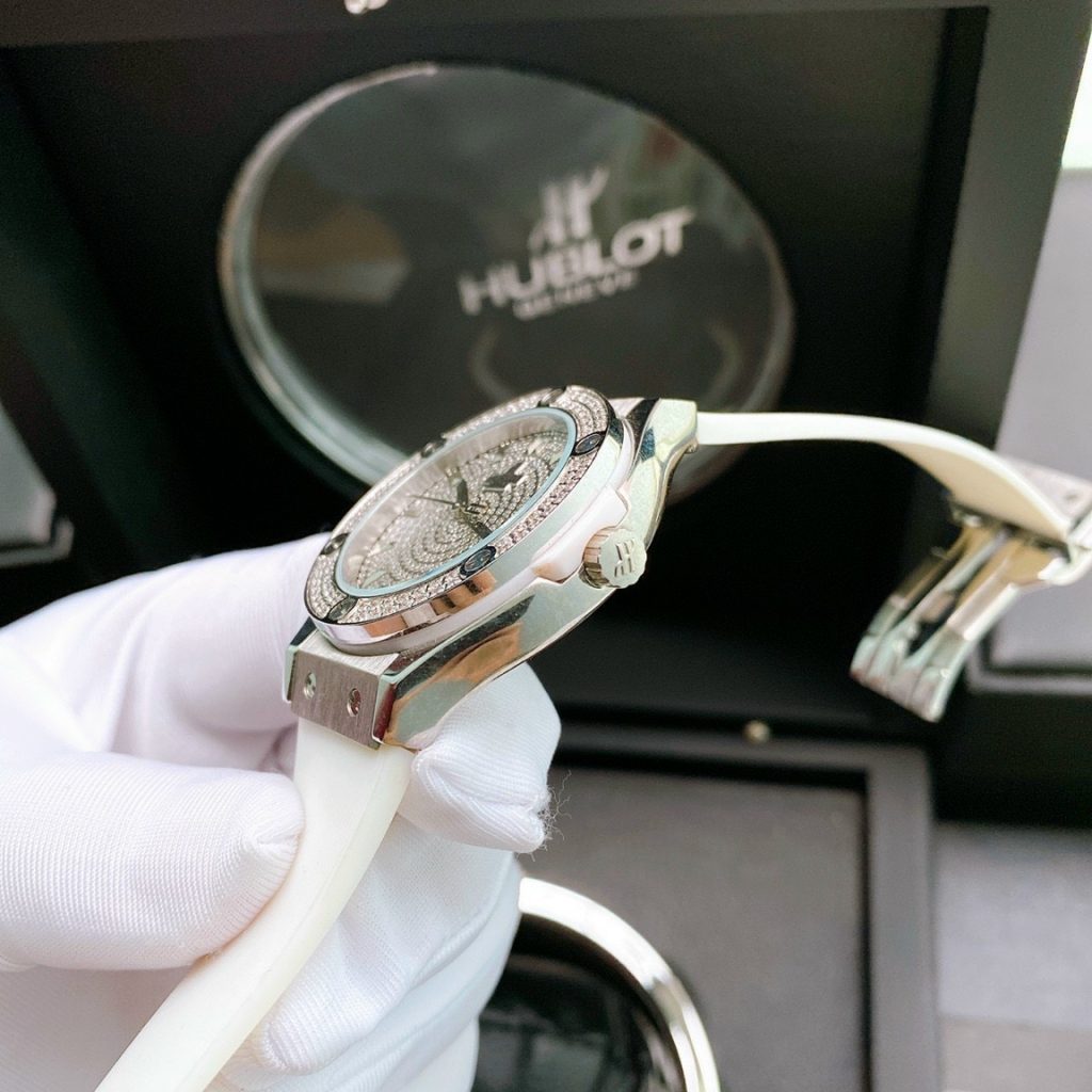 Đồng hồ Hublot nữ màu trắng