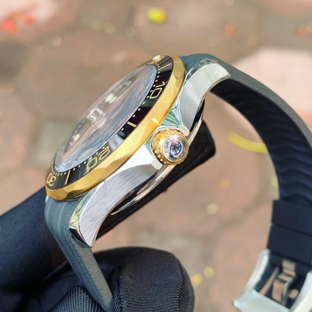 Đồng hồ Omega 007 professional