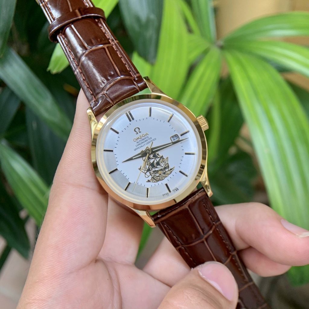 Đồng hồ Omega