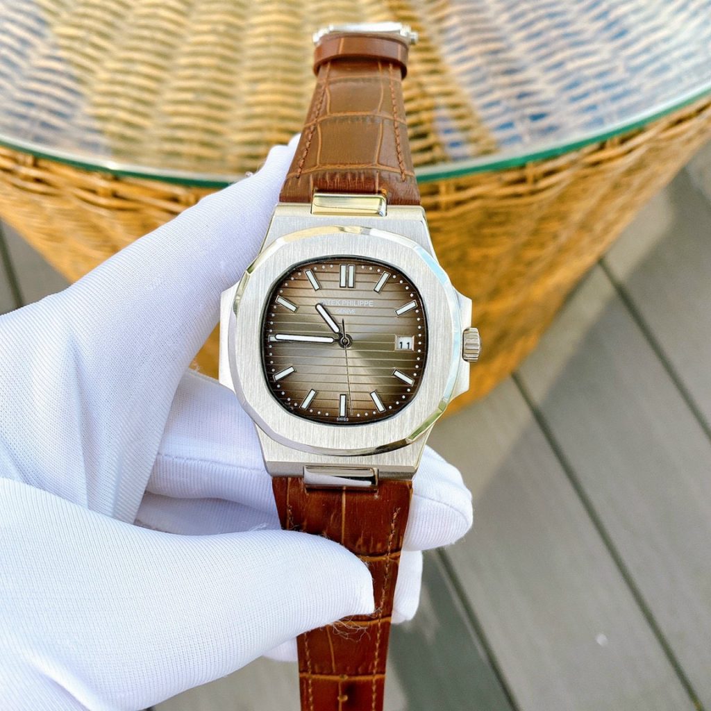 Đồng hồ Patek Philippe nam dây da màu nâu