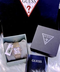 Đồng hồ nữ đính đá Guess