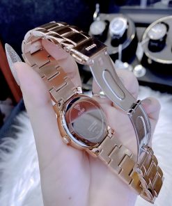 Đồng hồ nữ giá rẻ Guess