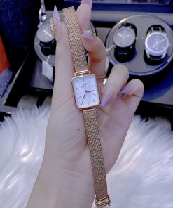 Đồng hồ DW chính hãng xách tay