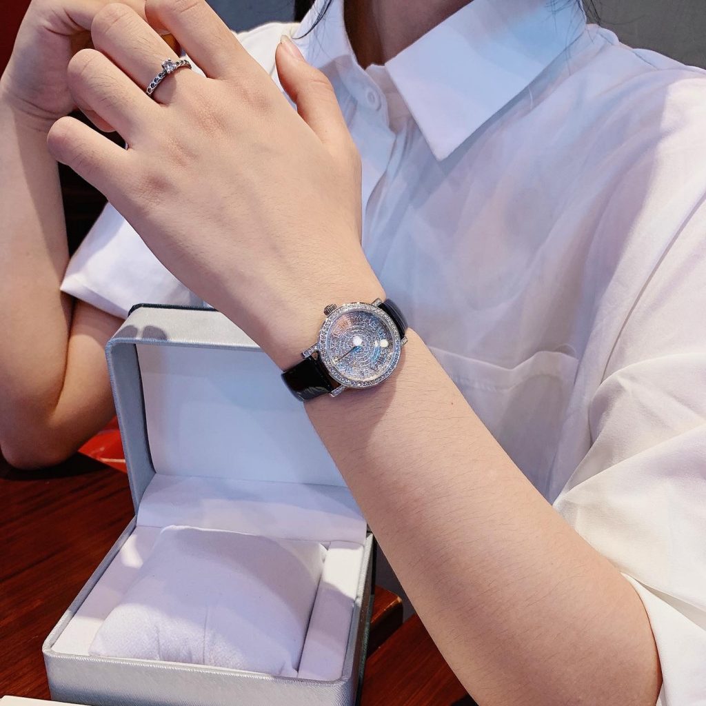 Đồng hồ Davena Austria