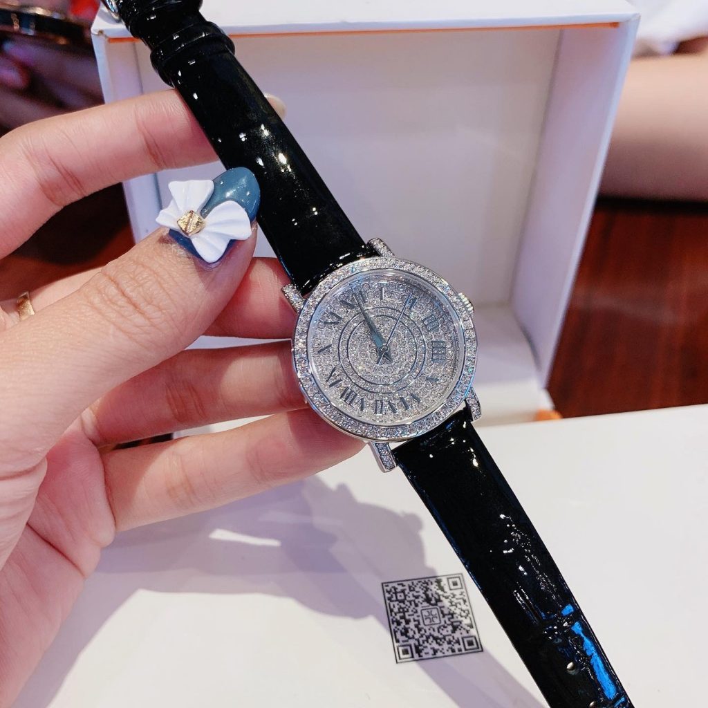 Đồng hồ Davena nữ dây da màu đen