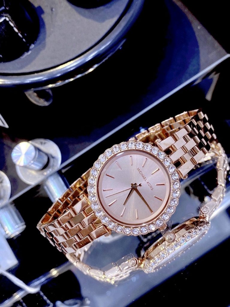 Đồng hồ Michael Kors nữ đính đá