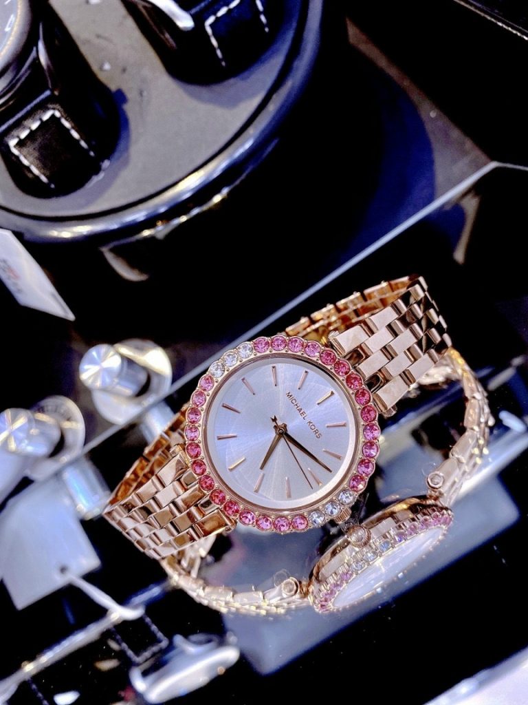 Đồng hồ Michael Kors nữ mặt tròn