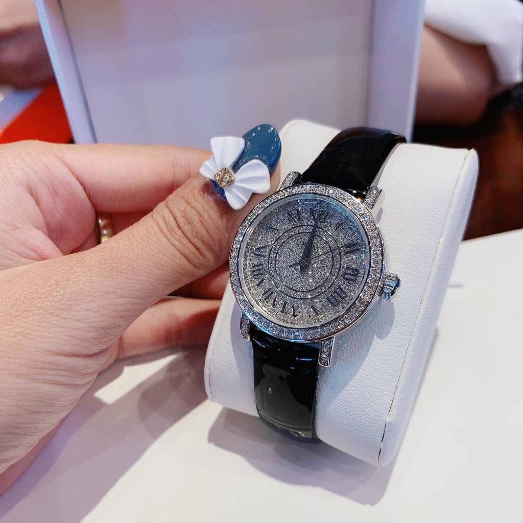 Đồng hồ nữ chính hãng Davena