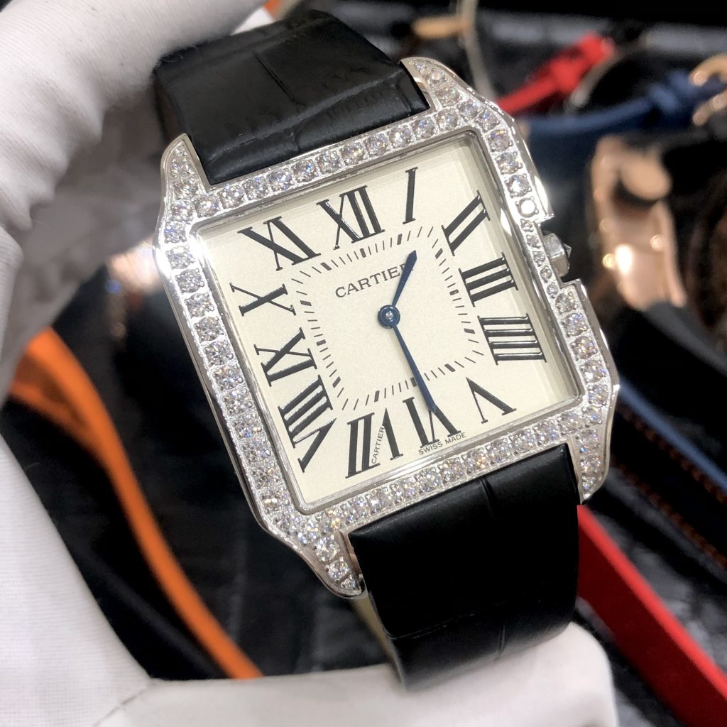 Đồng hồ Cartier nam mặt vuông