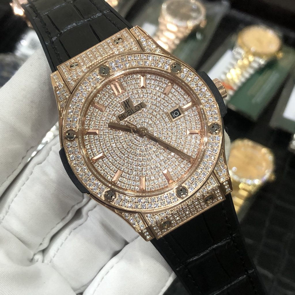 Đồng hồ Hublot đính full đá