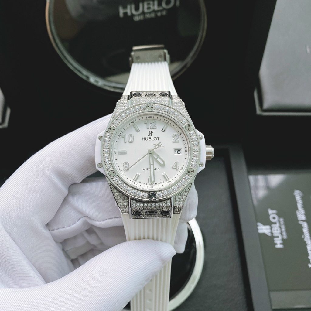 Đồng hồ Hublot nữ dây cao su màu trắng