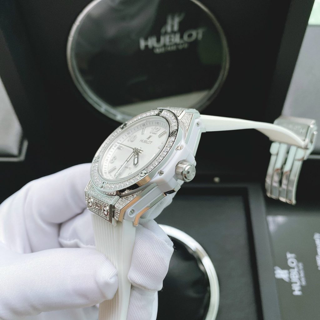 Đồng hồ Hublot nữ giá rẻ