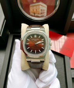 Đồng hồ Patek Philippe Nautilus