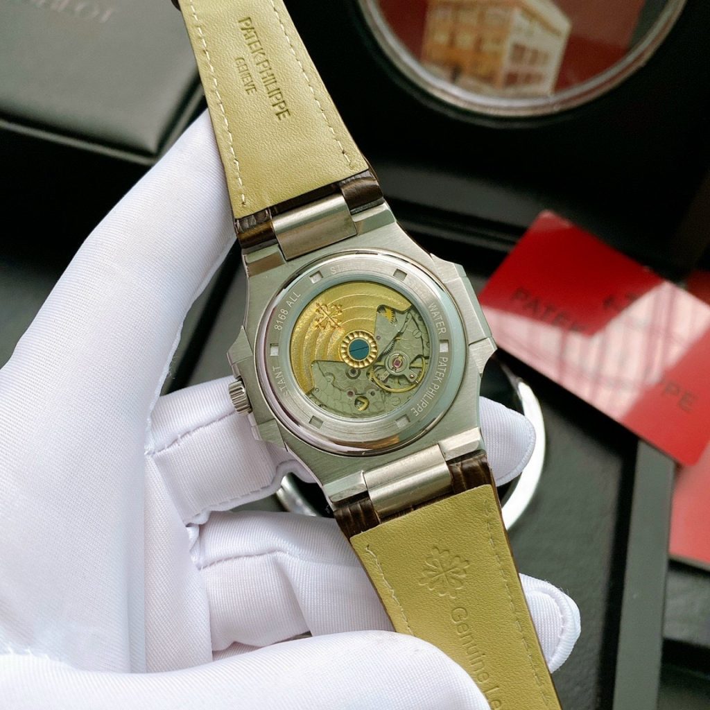 Đồng hồ Patek Philippe cơ lộ máy