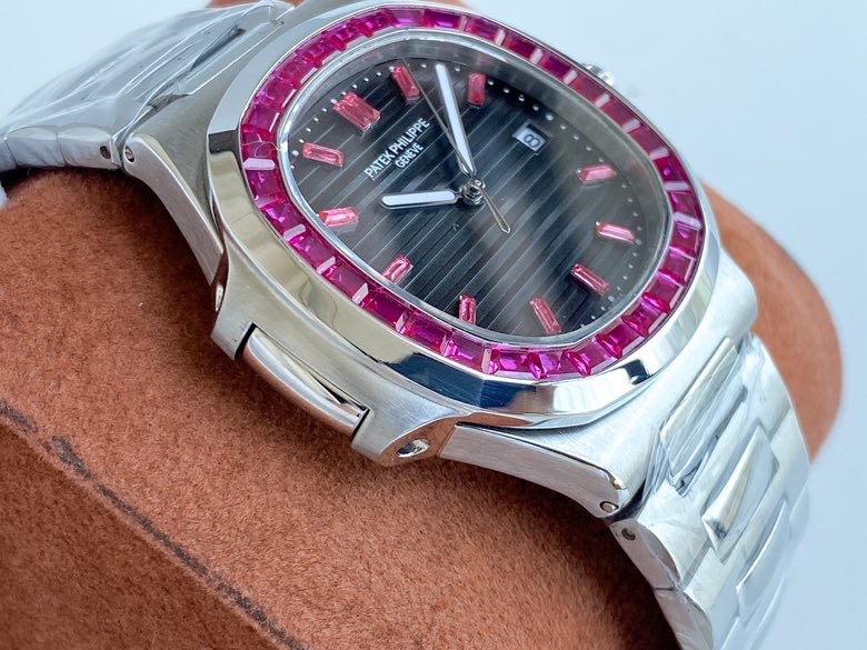 Đồng hồ Patek Philippe nautilus Đồng hồ Patek Philippe nautilus