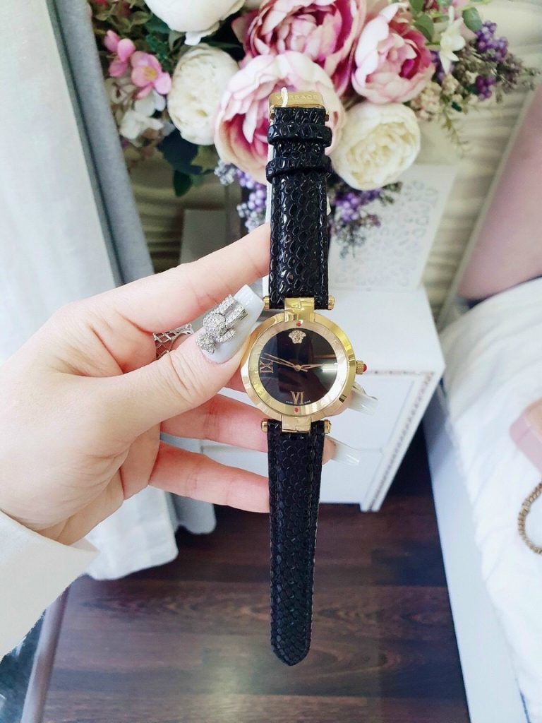 Đồng hồ Versace nữ dây da màu đen