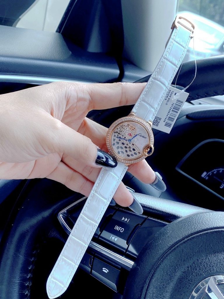 Đồng hồ Cartier nữ dây da màu trắng