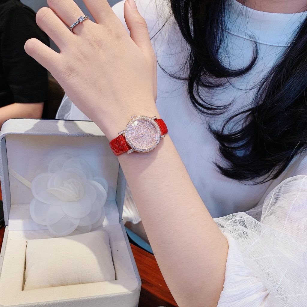 Đồng hồ Davena dây da