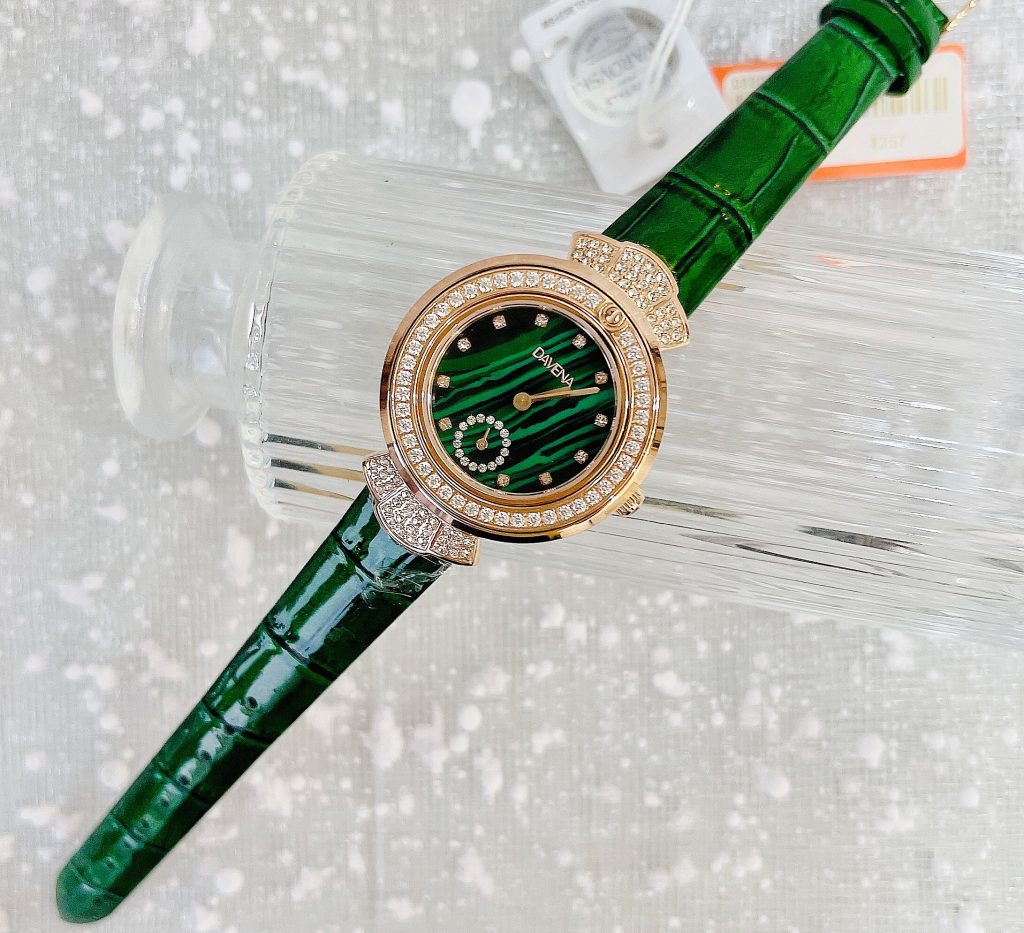 Đồng hồ Davena đính đá