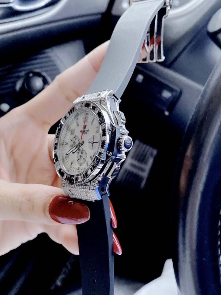 Đồng hồ Hublot dây cao su