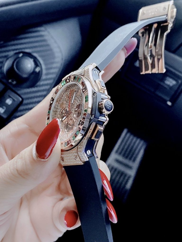 Đồng hồ Hublot đính đá