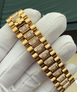 Đồng hồ Rolex dây kim loại