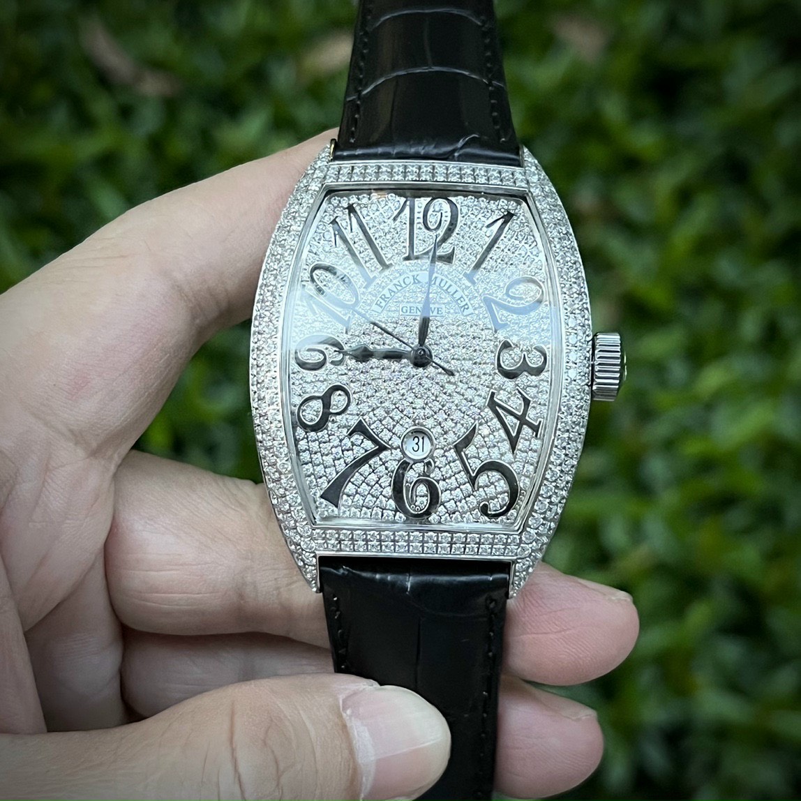 Đồng hồ Franck Muller đính full đá Đồng hồ Franck Muller đính full đá