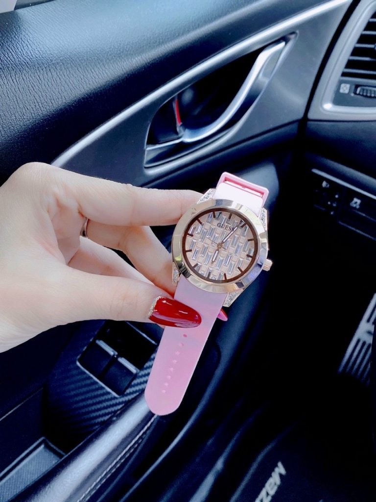 Đồng hồ Guess GW0109L2