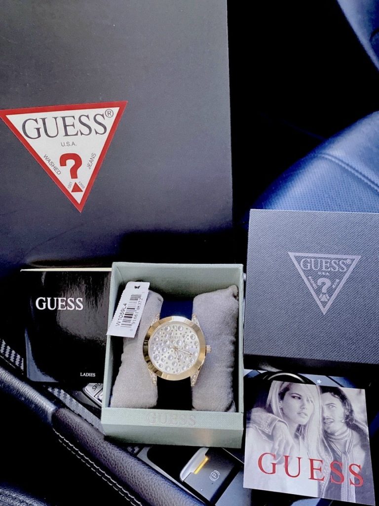 Đồng hồ Guess W1059L4