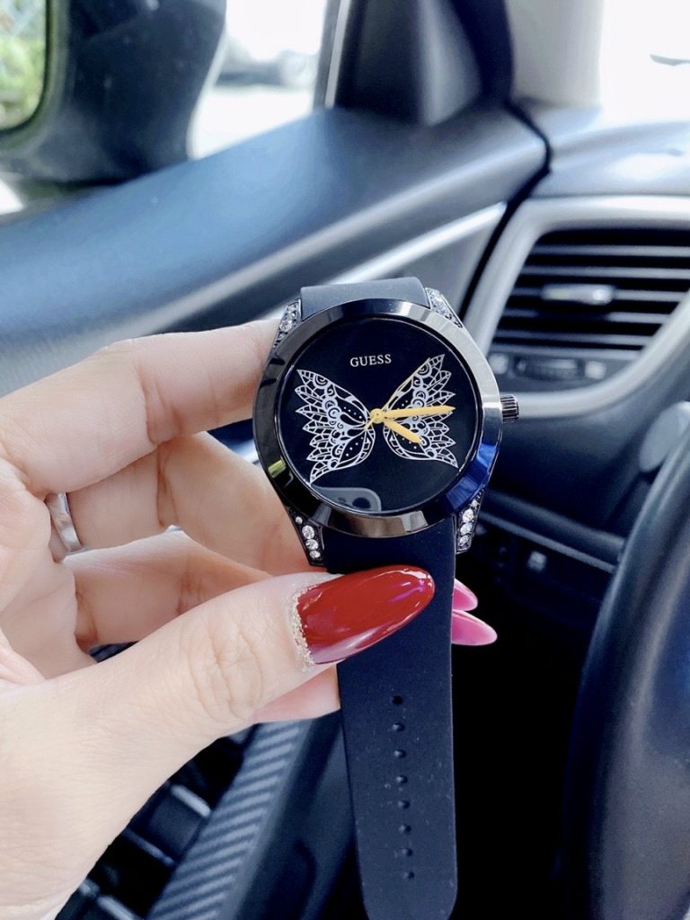 Đồng hồ Guess nữ mặt tròn